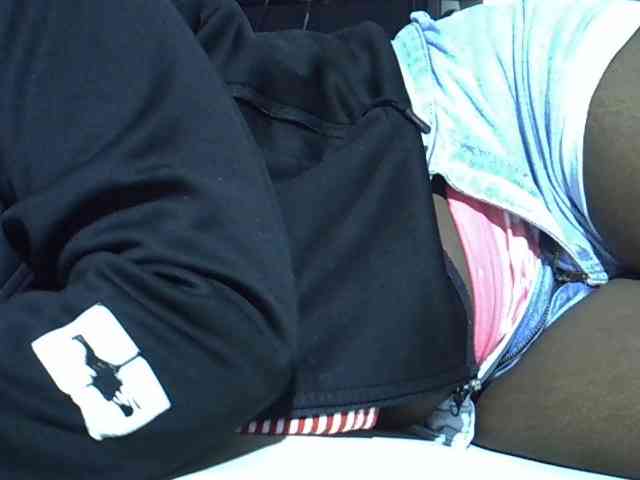 Sexycharlet43