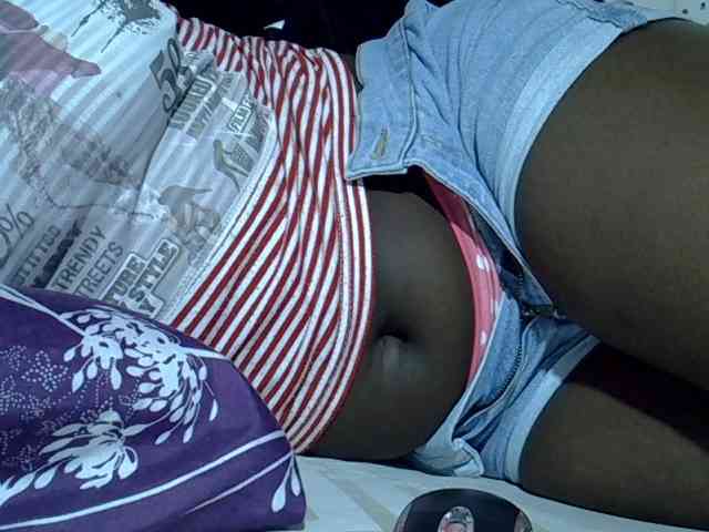 Sexycharlet43