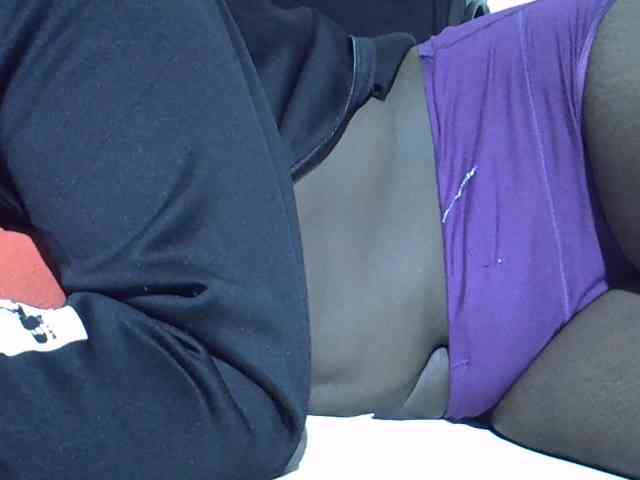 Sexycharlet43 webcam