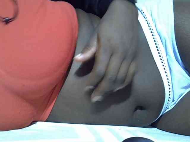 Sexycharlet43 webcam