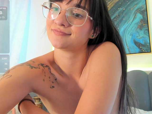 Ridwanaa live cam on BongaCams