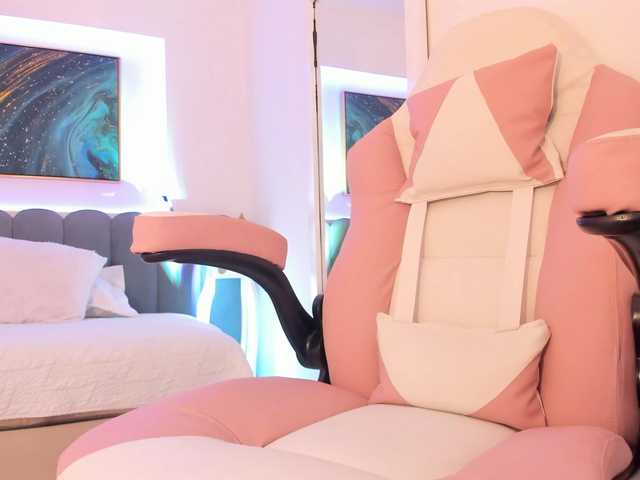 Ridwanaa live cam on BongaCams