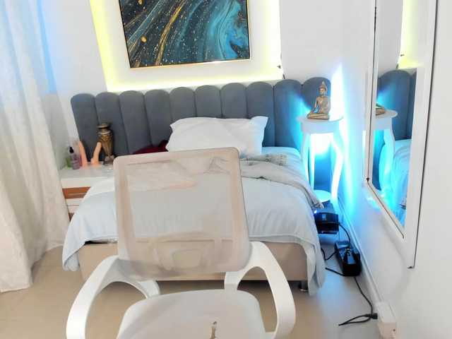 Ridwanaa live cam on BongaCams