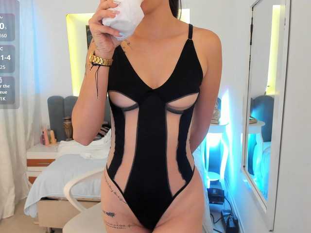 Ridwanaa live cam on BongaCams