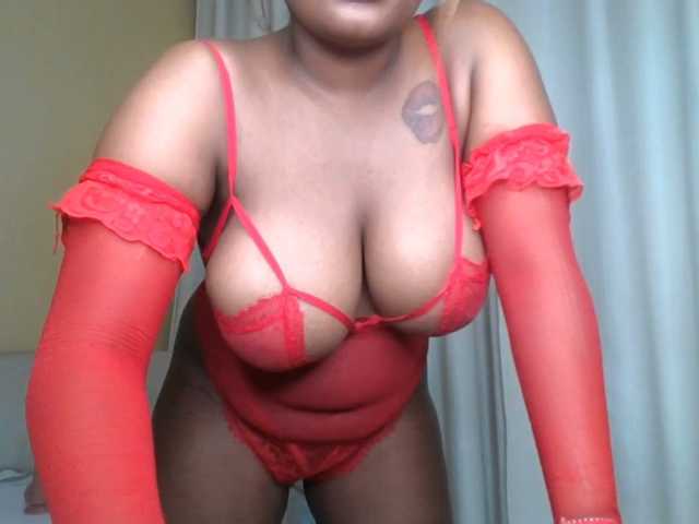 Busty-Bree live cam on BongaCams