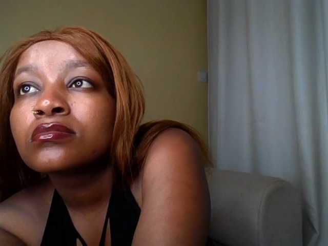 Busty-Bree live cam on BongaCams