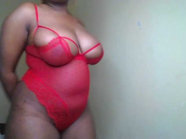 Busty-Bree live cam on BongaCams
