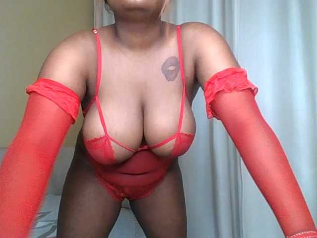 Busty-Bree