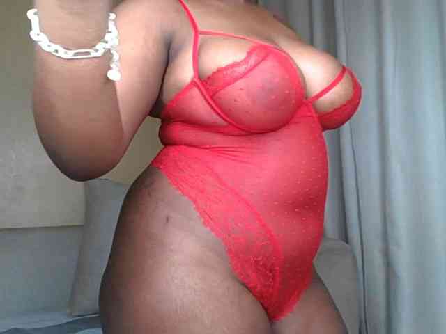 Busty-Bree