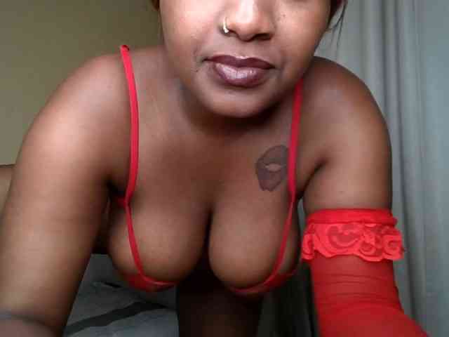 Busty-Bree