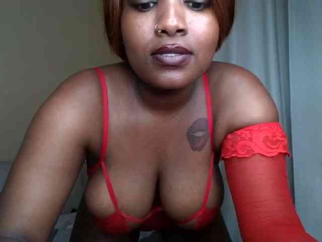 Busty-Bree
