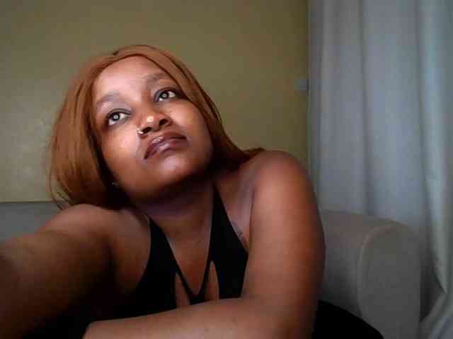 Busty-Bree webcam