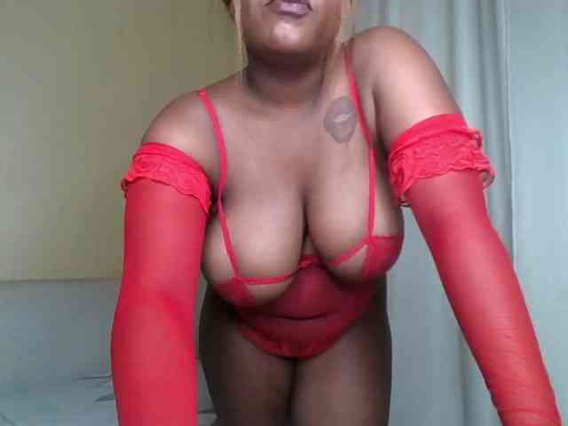 Busty-Bree