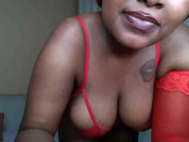 Busty-Bree