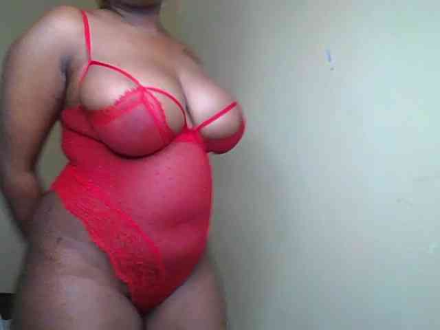 Busty-Bree