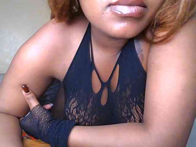 Busty-Bree