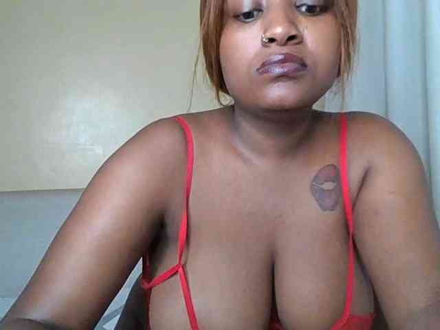 Busty-Bree