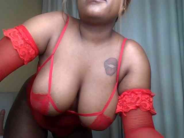 Busty-Bree