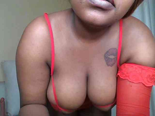 Busty-Bree