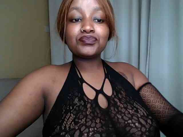 Busty-Bree