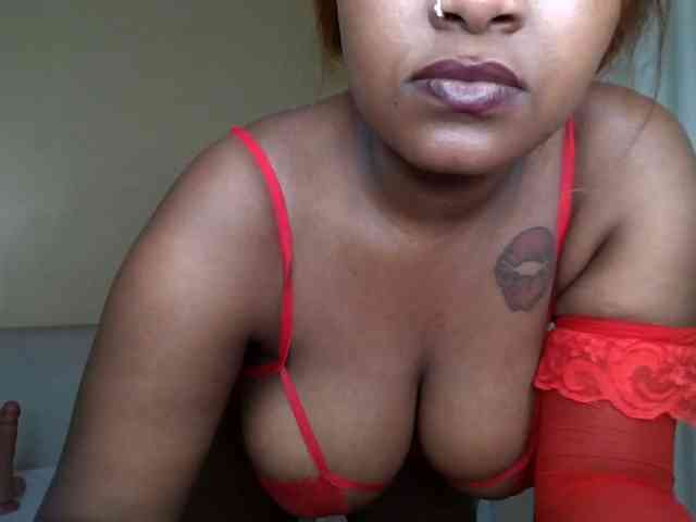 Busty-Bree