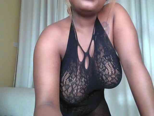 Busty-Bree