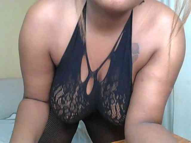 Busty-Bree