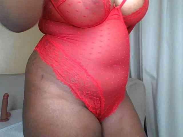 Busty-Bree