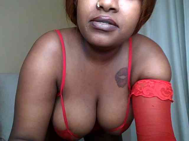 Busty-Bree