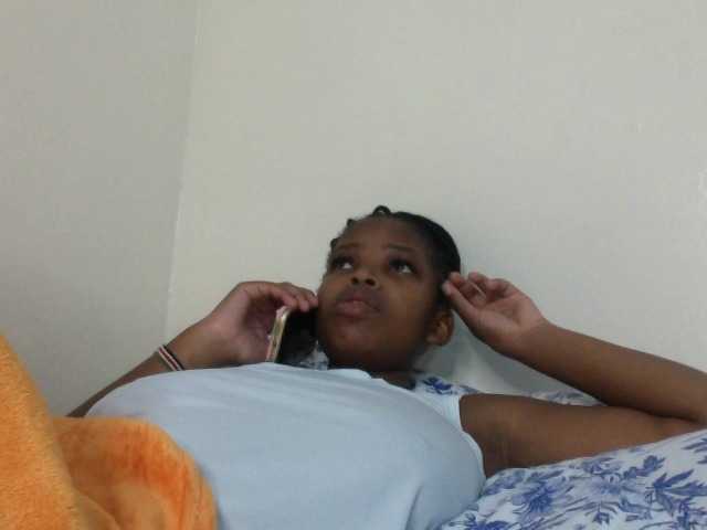 Misty-shee live cam on BongaCams