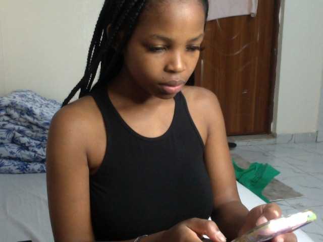 Misty-shee live cam on BongaCams