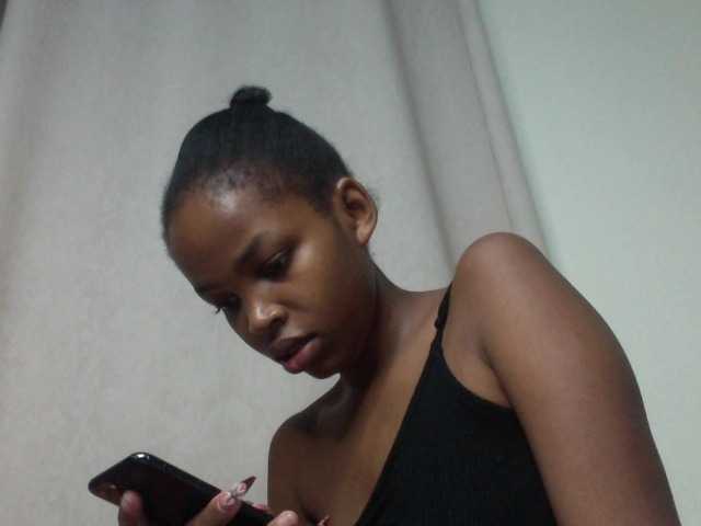 Misty-shee live cam on BongaCams