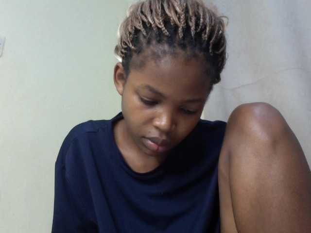 Misty-shee live cam on BongaCams