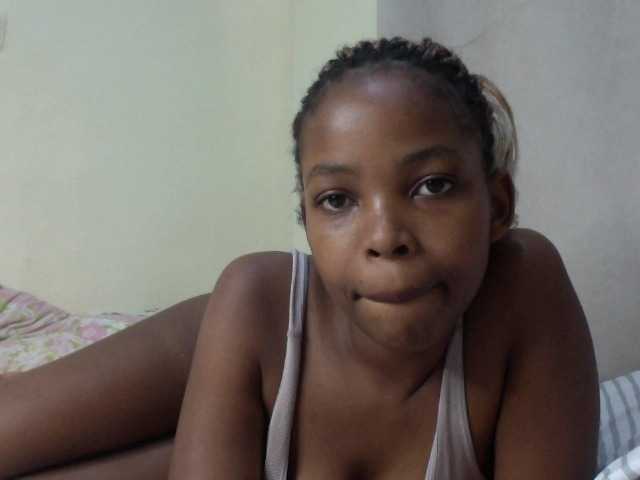 Misty-shee live cam on BongaCams