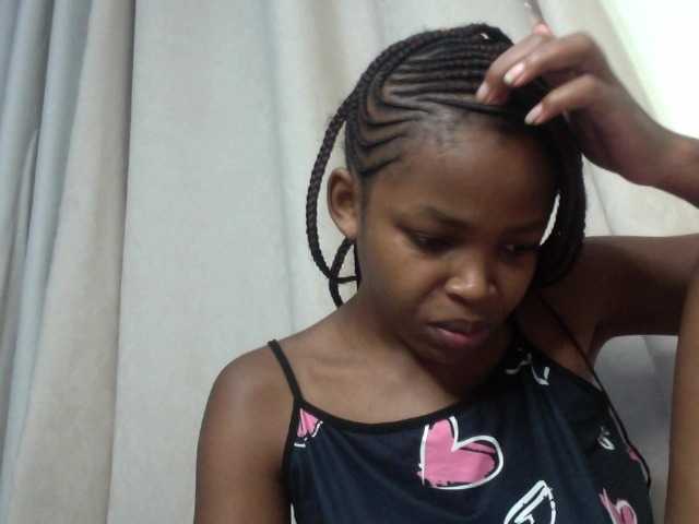 Misty-shee live cam on BongaCams