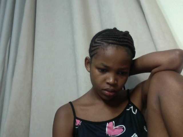 Misty-shee live cam on BongaCams