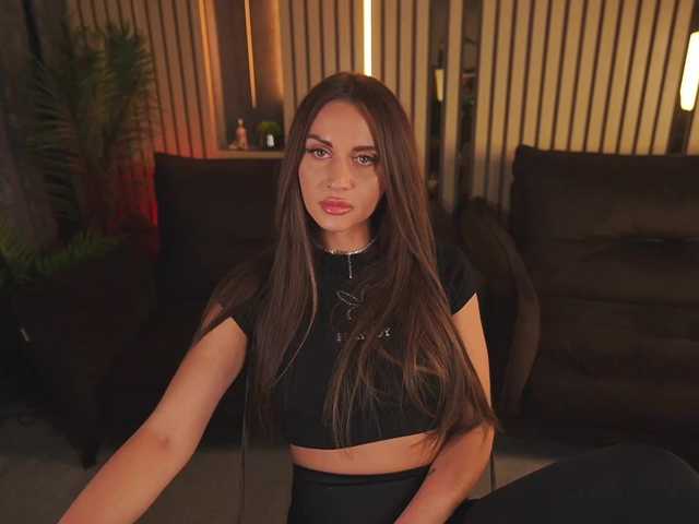 AlexaGreyyy live cam on BongaCams