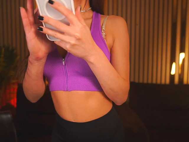 AlexaGreyyy live cam on BongaCams