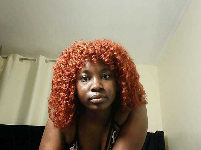 Sweetbuty live cam on BongaCams