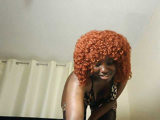 Sweetbuty live cam on BongaCams