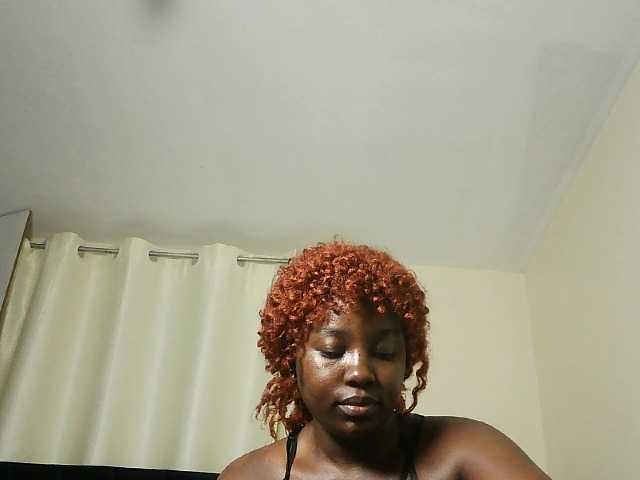 Sweetbuty live cam on BongaCams
