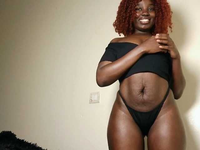 Sweetbuty live cam on BongaCams