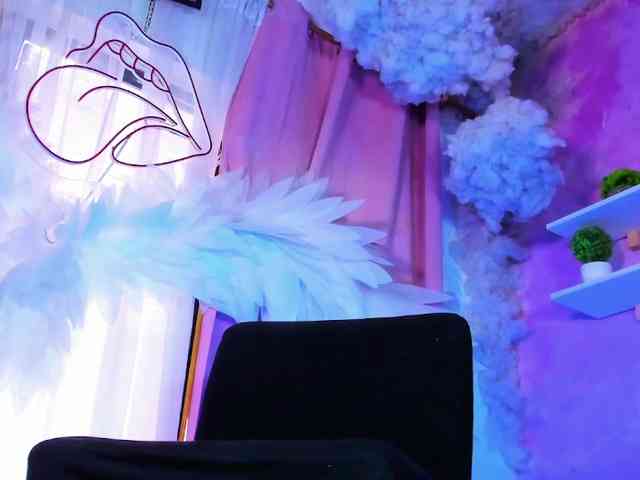 luxy-ary Sex Cam Show