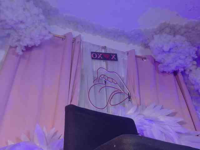 luxy-ary Live Webcam on BongaCams