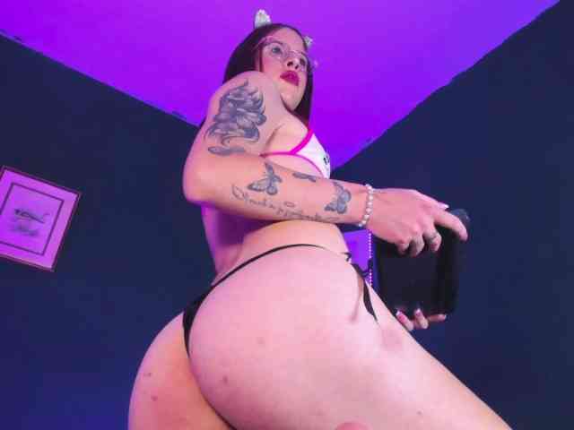 luxy-ary Sex Cam Show