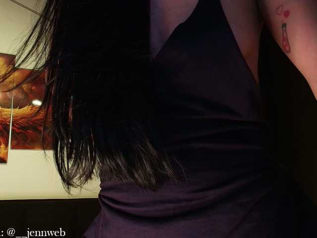 littlejenn live cam on BongaCams
