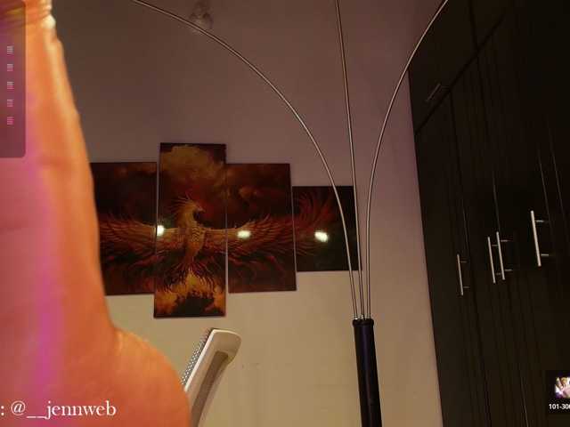 littlejenn live cam on BongaCams