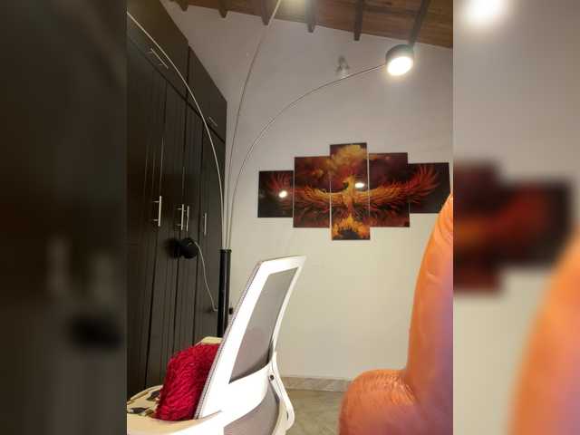 littlejenn live cam on BongaCams