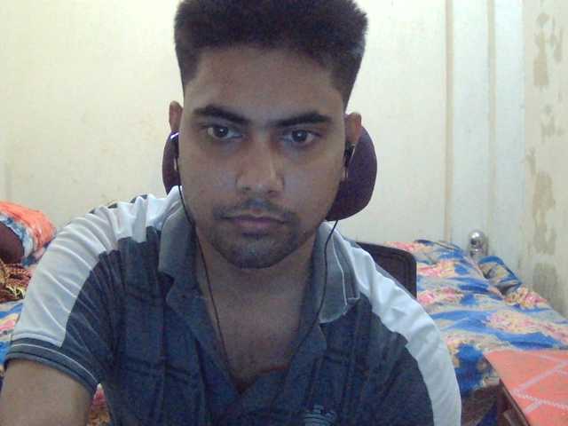 Bikrom1999 live webcam show