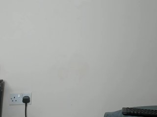 Live User Thumb